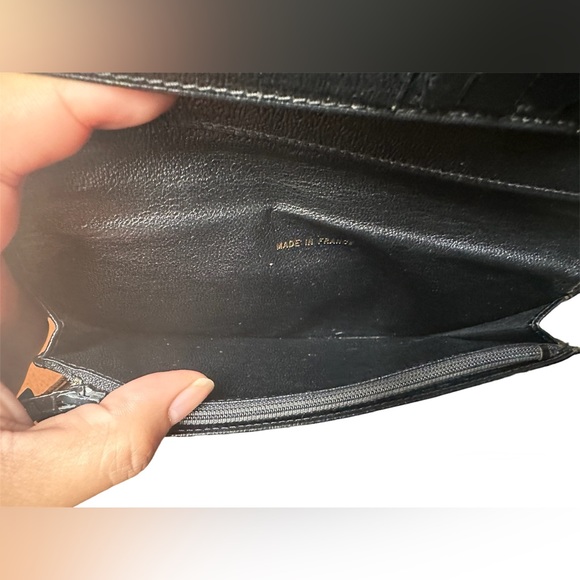 🎀Chanel wallet🎀 HOLOGRAM intact comes w/ card - Picture 9 of 16